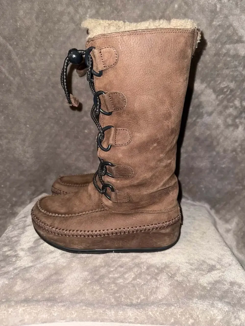 FitFlops Tall Mukluk Moc 2 Shearling Lined Boots Chocolate Brown Womens Sz 6